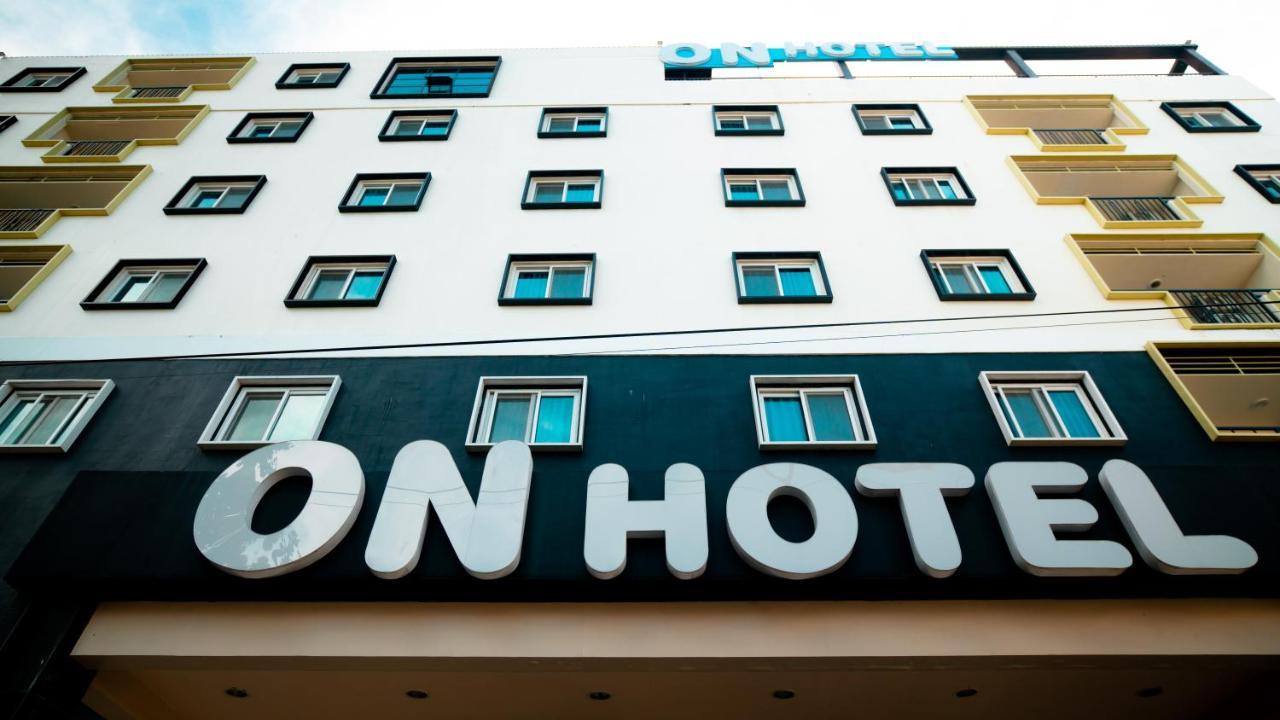 On Hotel Friendship Angeles Eksteriør bilde